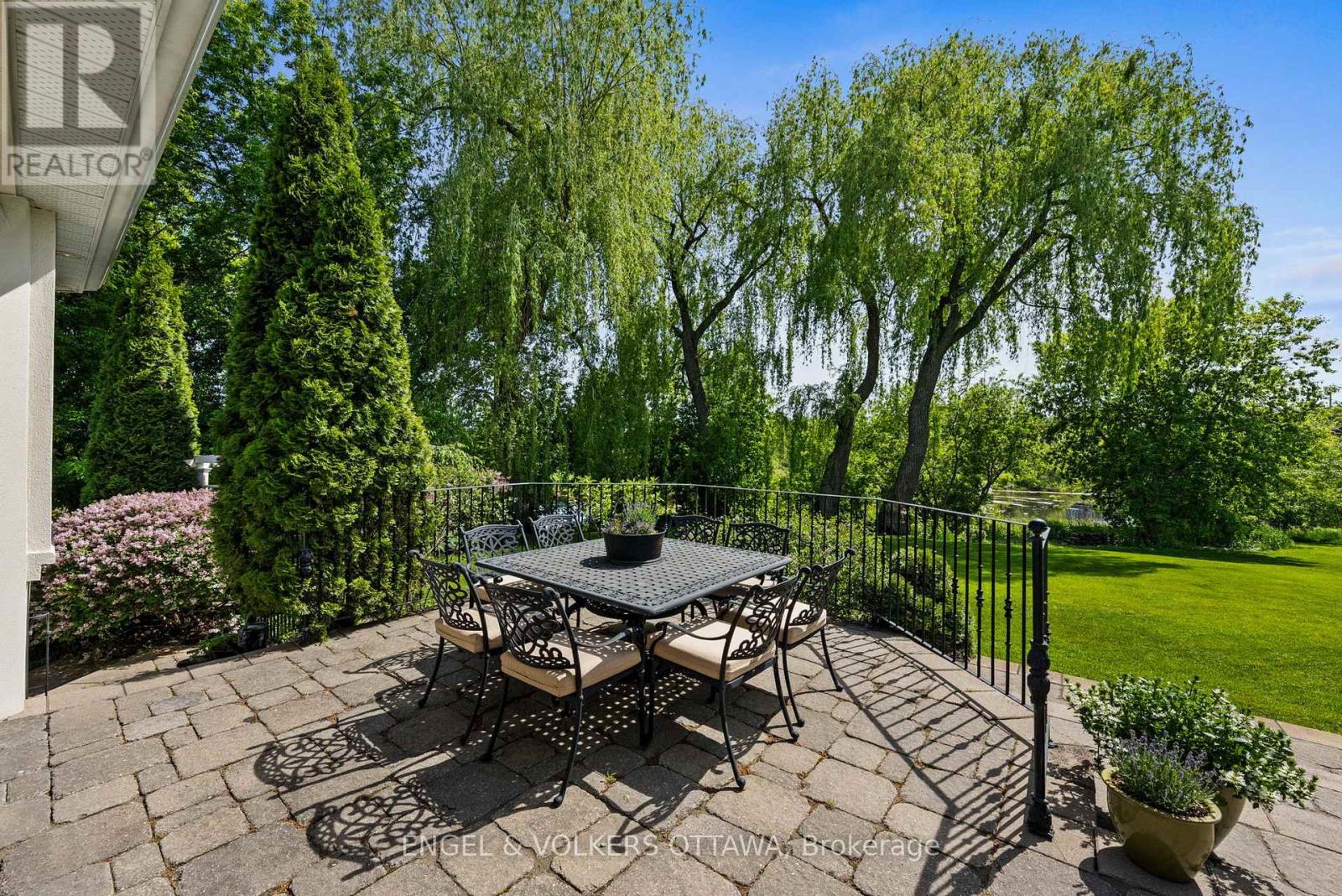 6197 Ottawa Street Property Photo 42