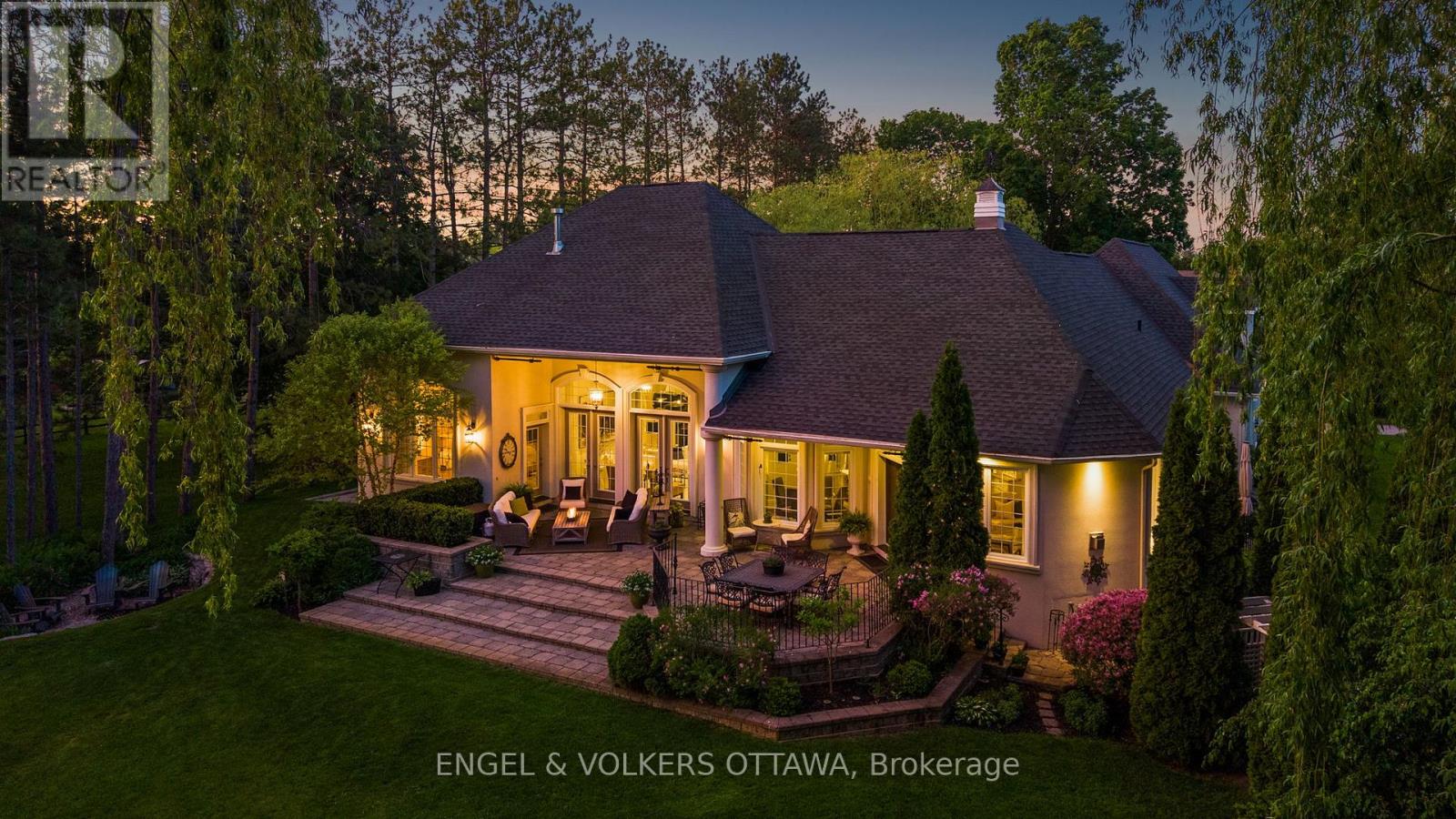 6197 Ottawa Street Property Photo 48