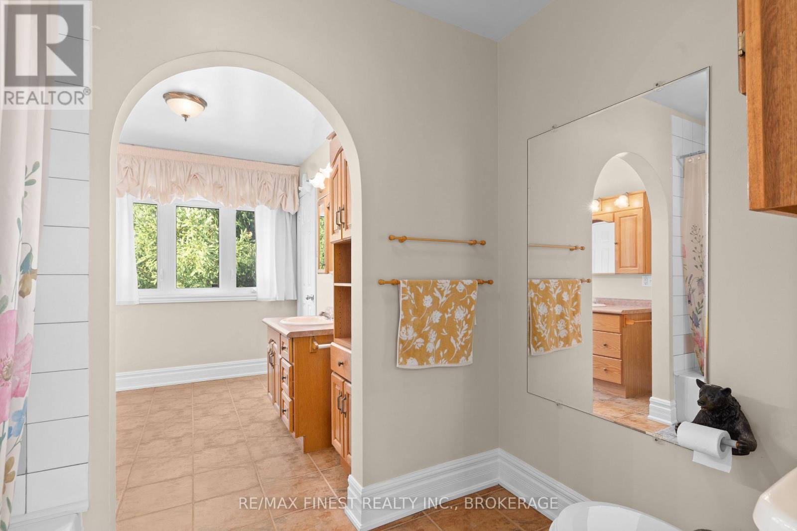 180 Napanee Road Property Photo 10