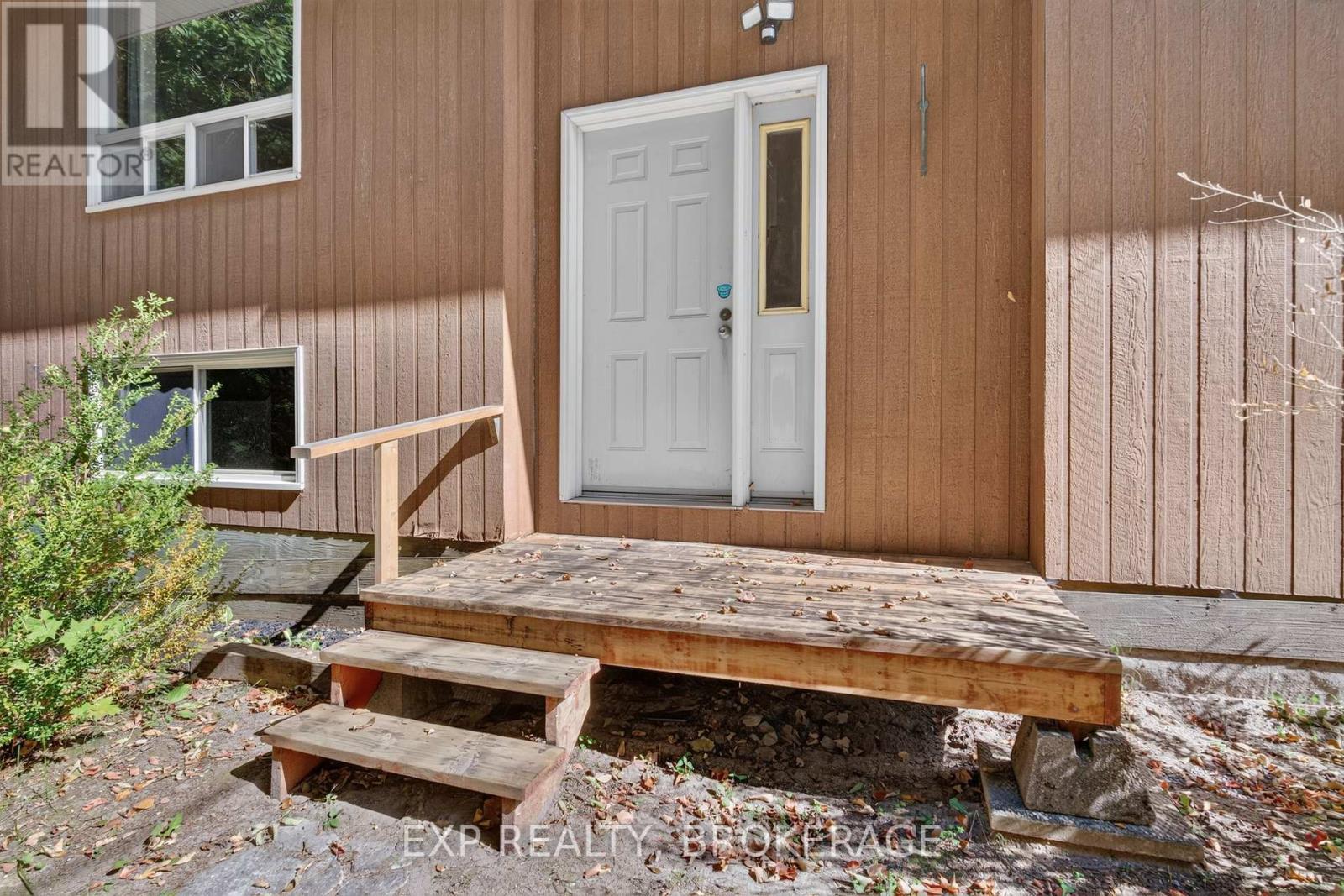 1054 York Road Property Photo 5