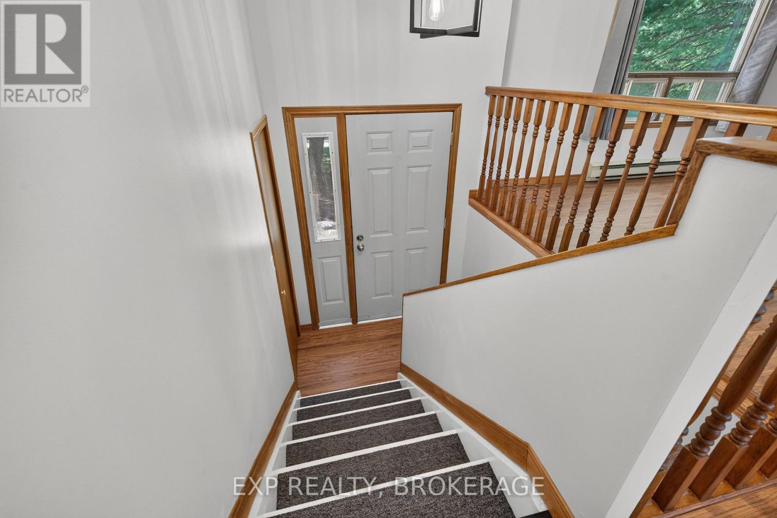 1054 York Road Property Photo 6