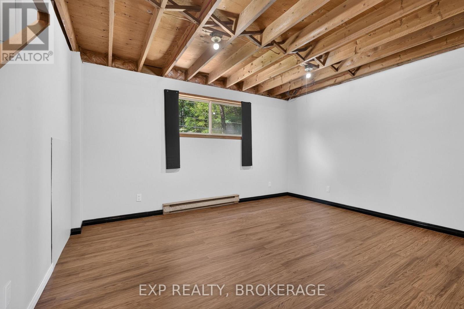 1054 York Road Property Photo 30