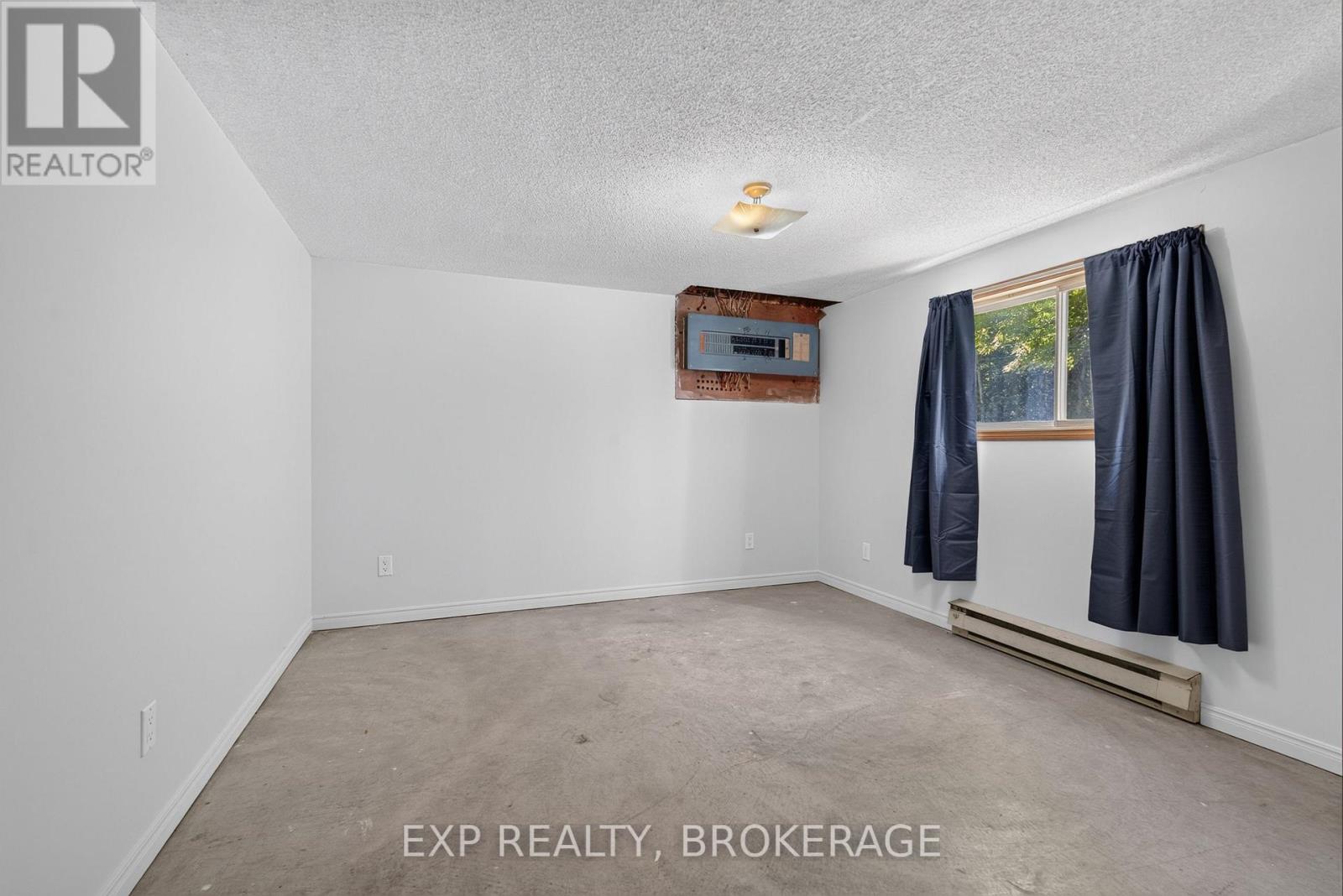 1054 York Road Property Photo 34