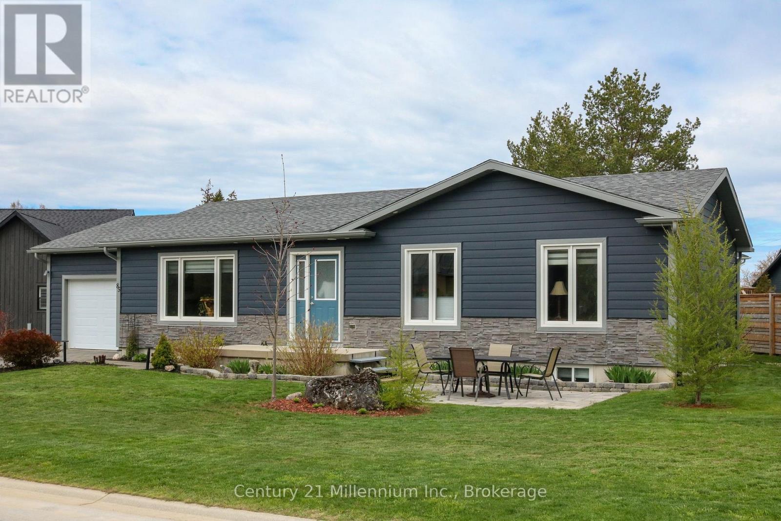 85 Gordon Crescent Property Photo 4