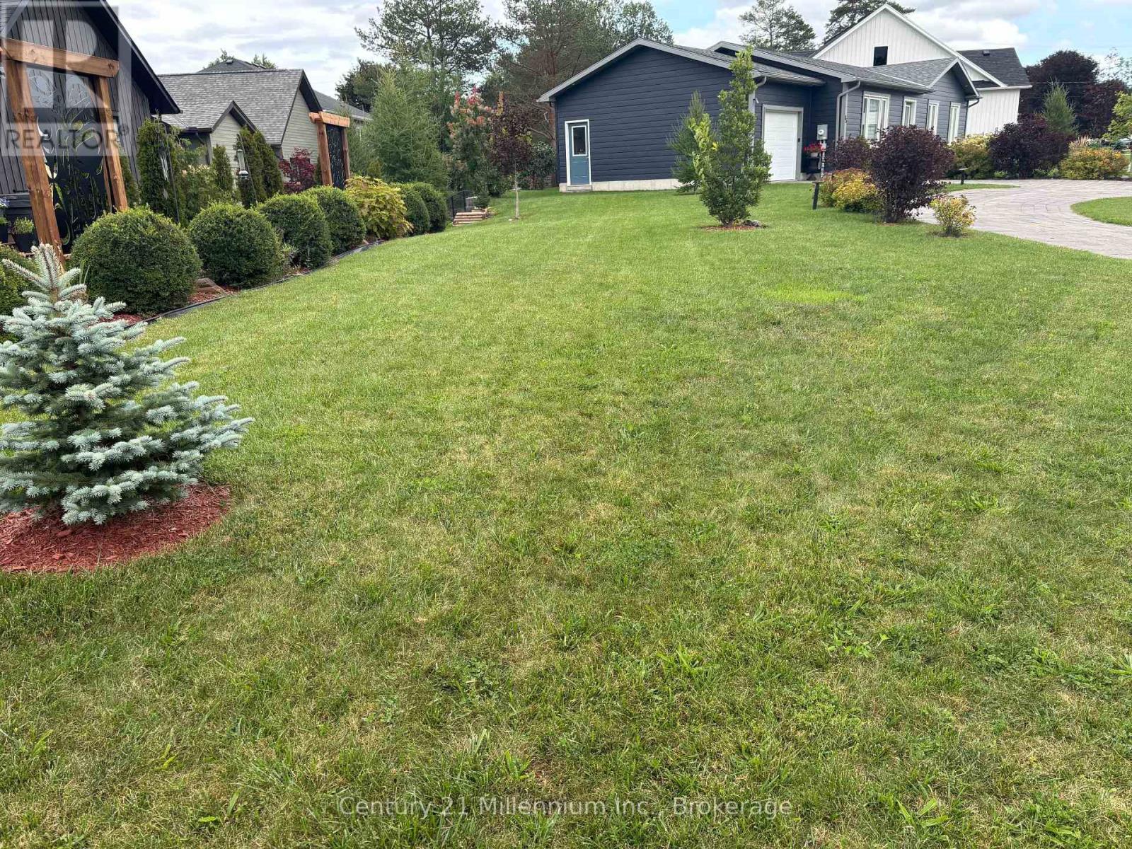 85 Gordon Crescent Property Photo 7