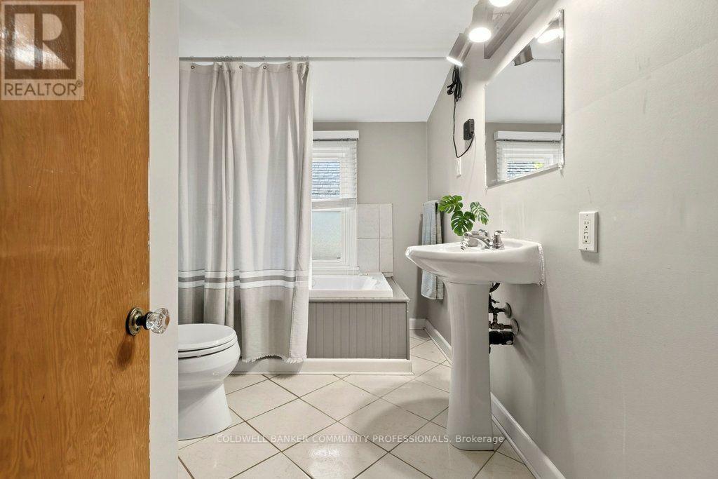 15 East 27th Street Property Photo 32