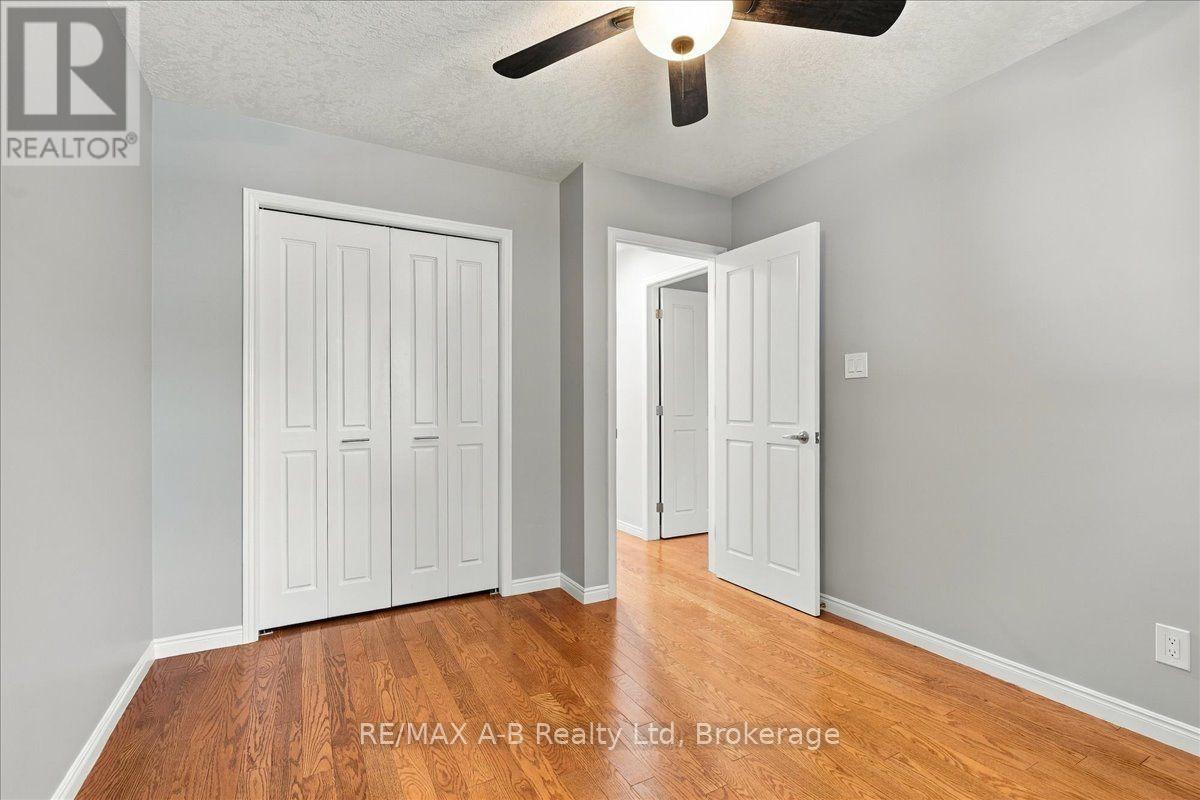 194 Norwood Court Property Photo 21