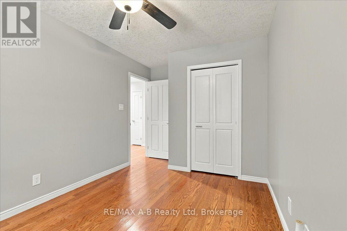194 Norwood Court Property Photo 22