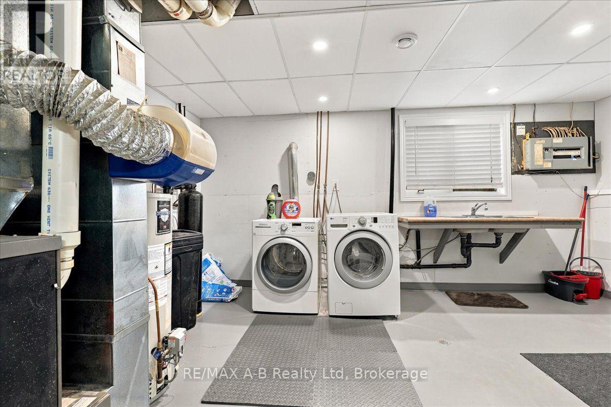 194 Norwood Court Property Photo 35