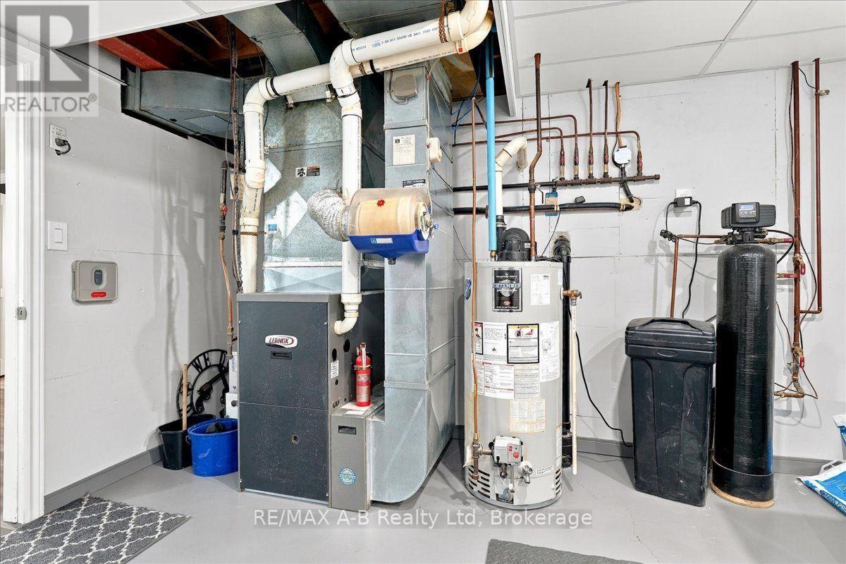 194 Norwood Court Property Photo 37