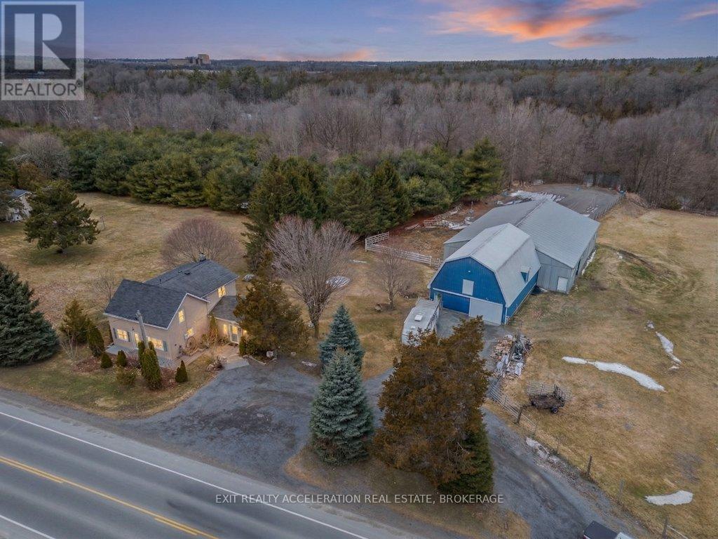 1125 County Rd 1 E Property Photo 1