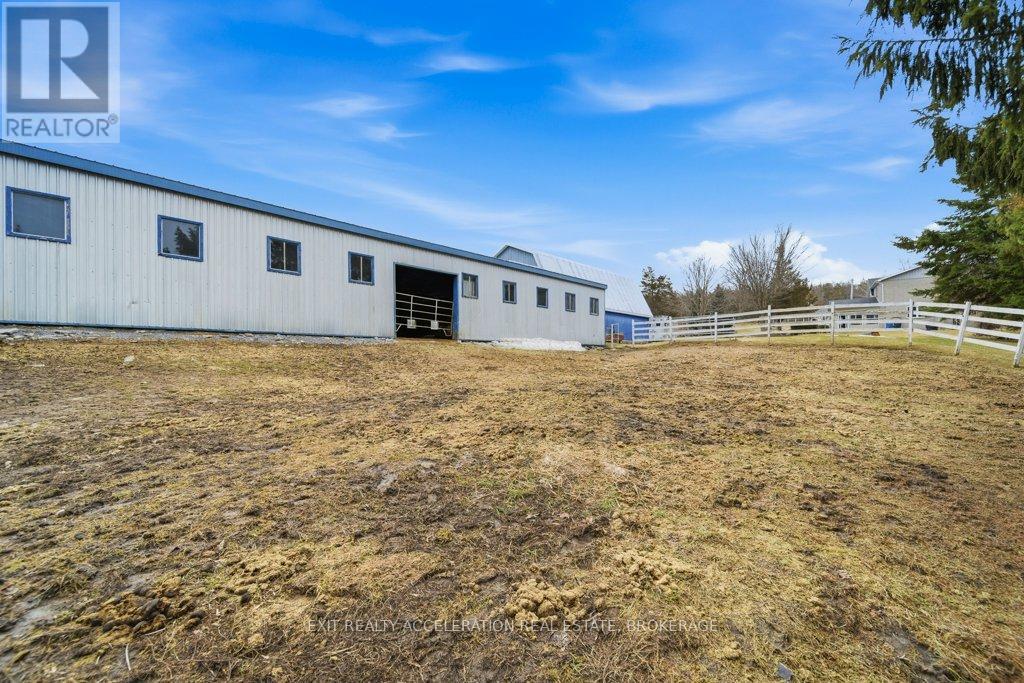 1125 County Rd 1 E Property Photo 32