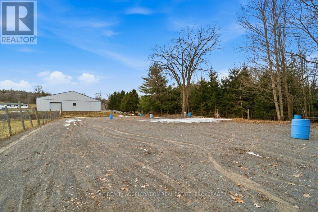 1125 County Rd 1 E Property Photo 34