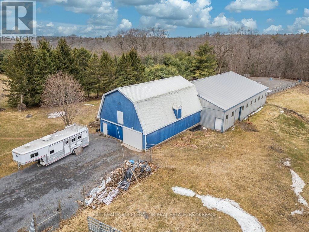 1125 County Rd 1 E Property Photo 38