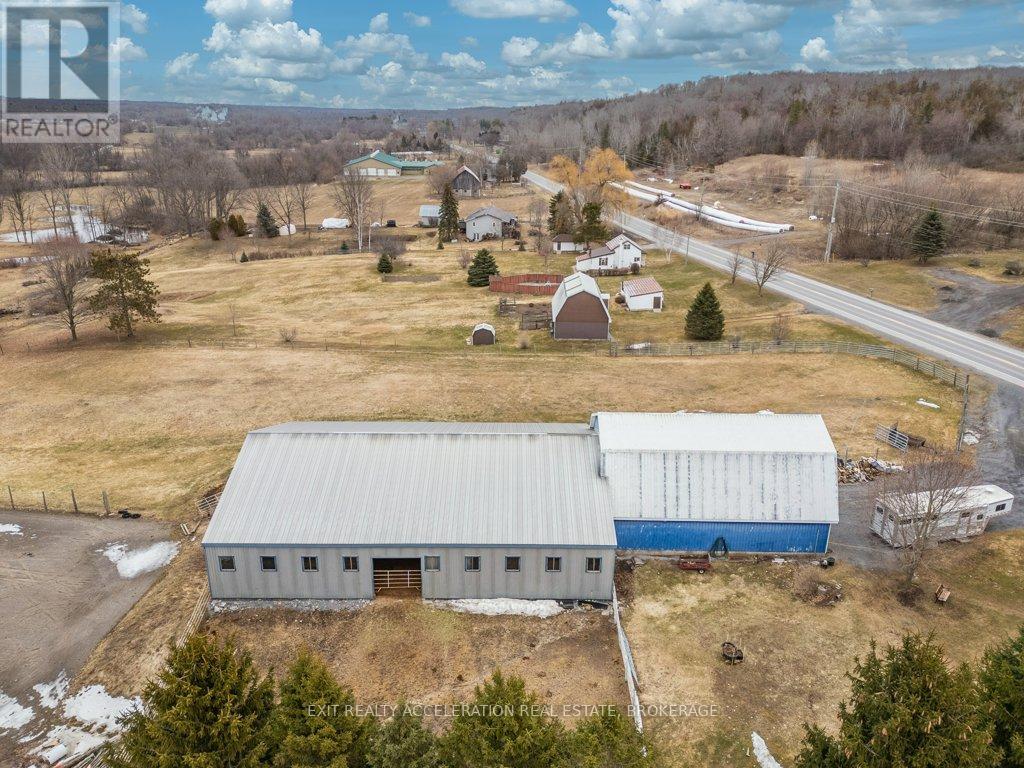 1125 County Rd 1 E Property Photo 40