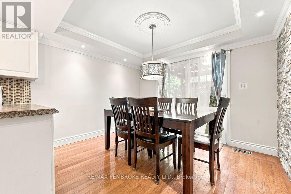397 Trafalgar Road Property Photo 16
