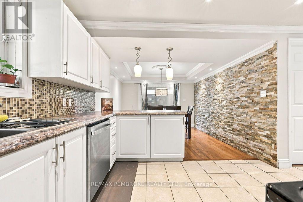 397 Trafalgar Road Property Photo 21