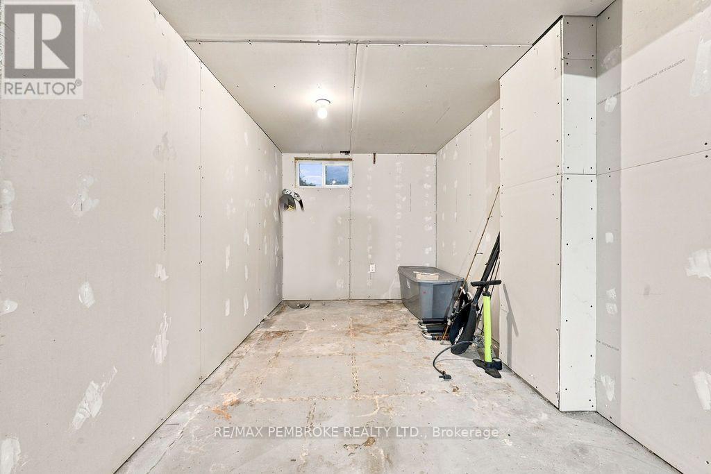 397 Trafalgar Road Property Photo 35