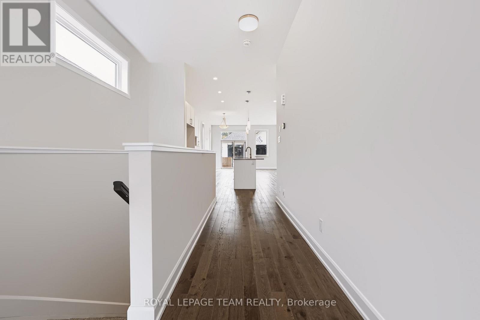 237 Hannam Bud Way Property Photo 3