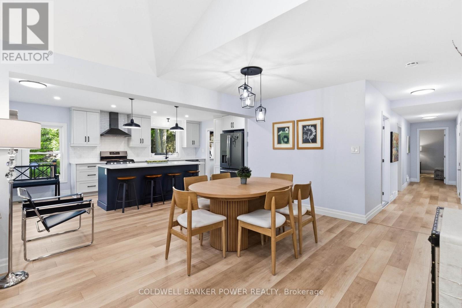 26041 Queens Line Property Photo 16