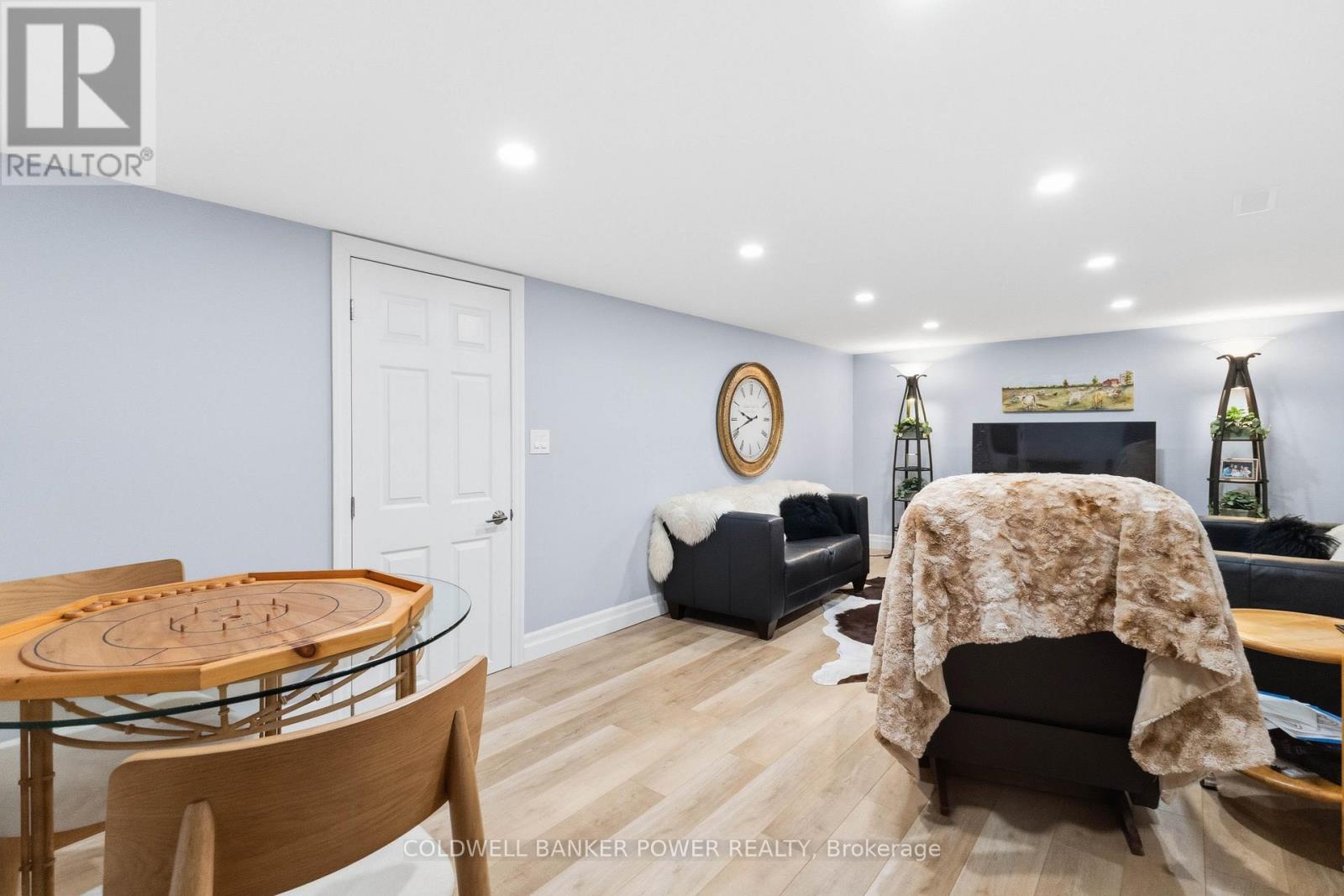 26041 Queens Line Property Photo 30