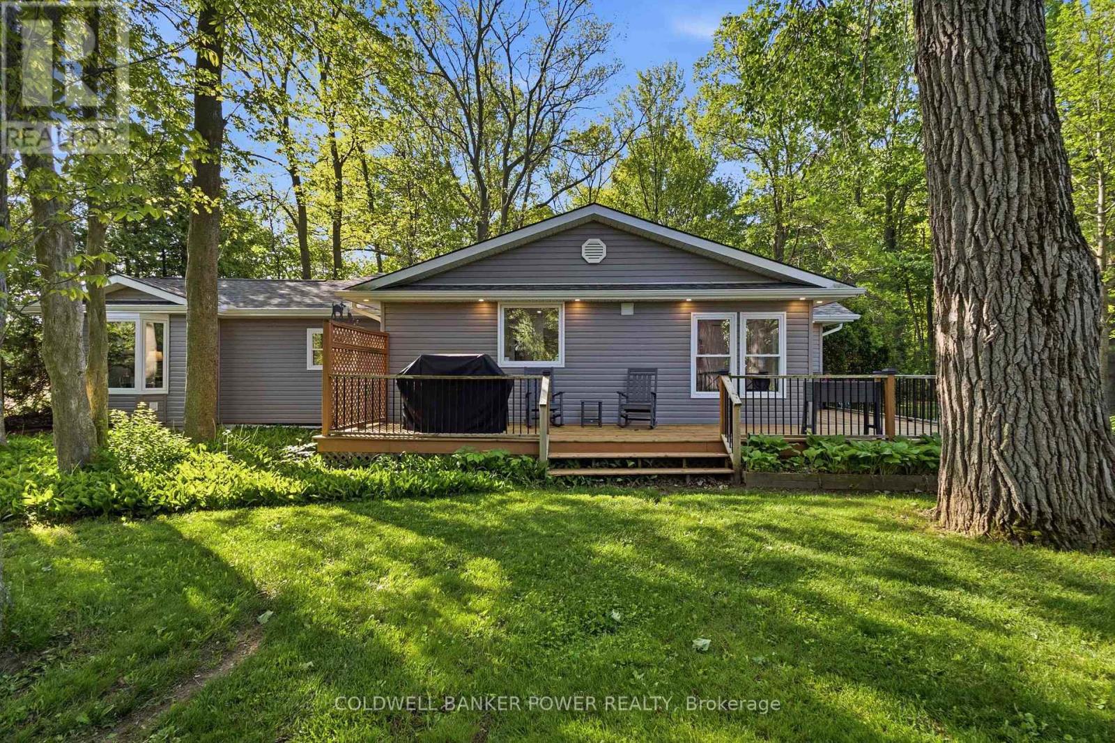 26041 Queens Line Property Photo 36