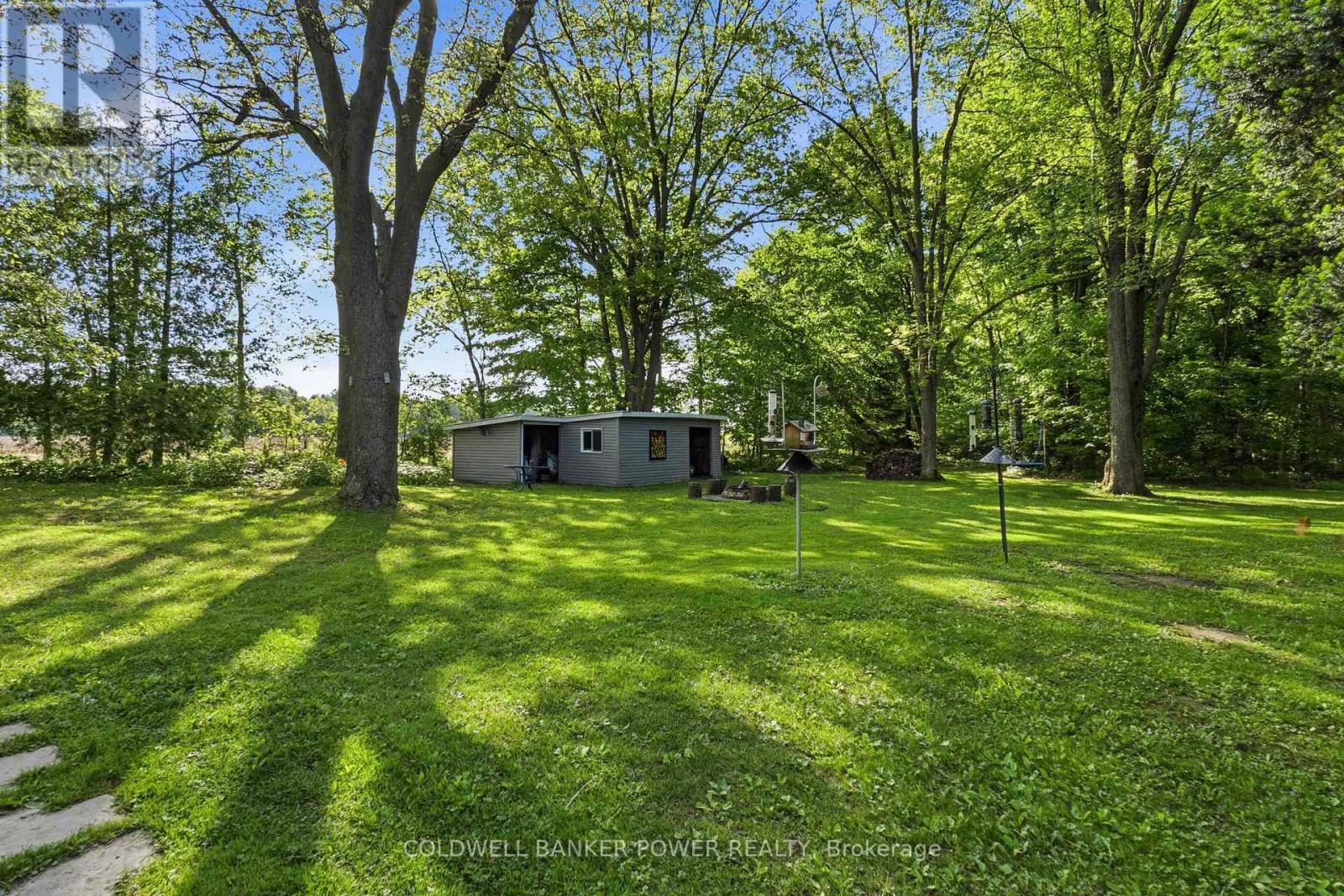 26041 Queens Line Property Photo 40