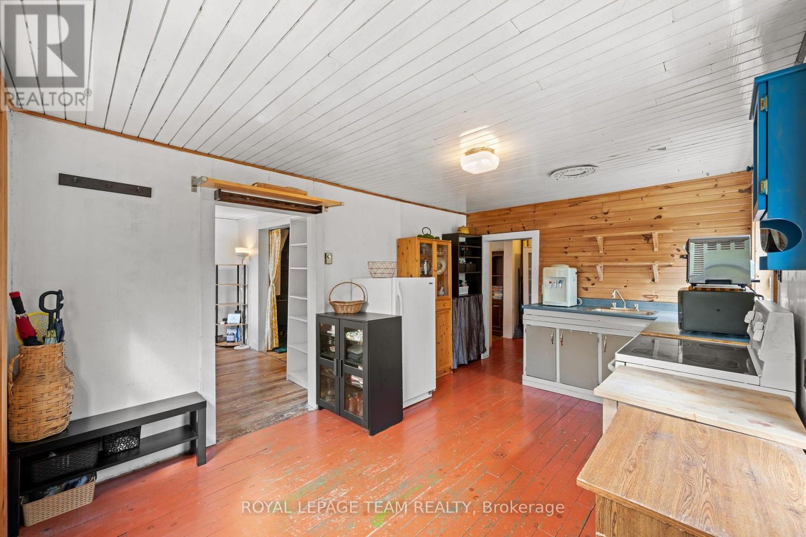 328 Clyde Forks Road Property Photo 8
