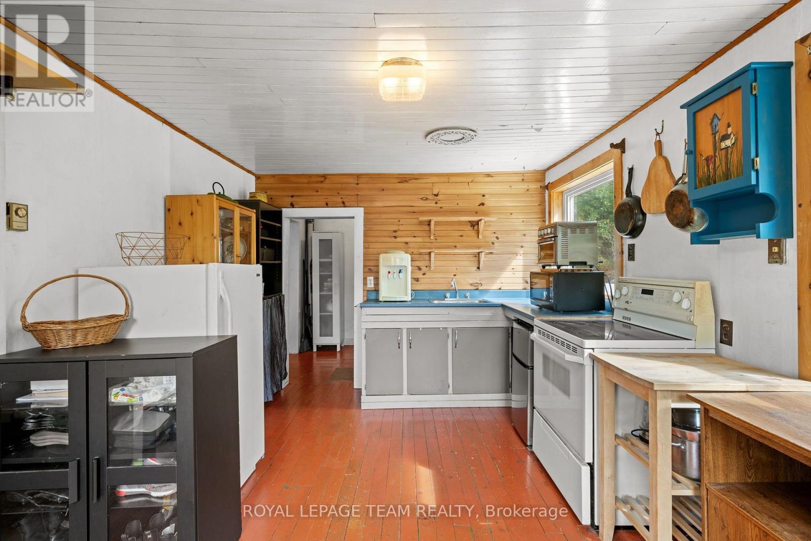 328 Clyde Forks Road Property Photo 9