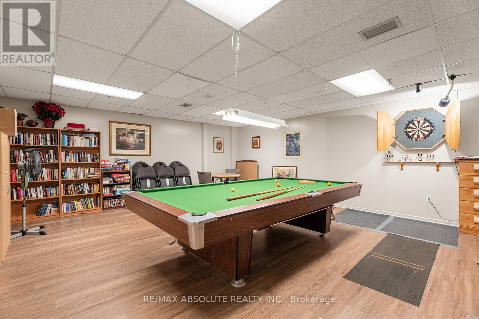 1010 - 915 Elmsmere Road Property Photo 27
