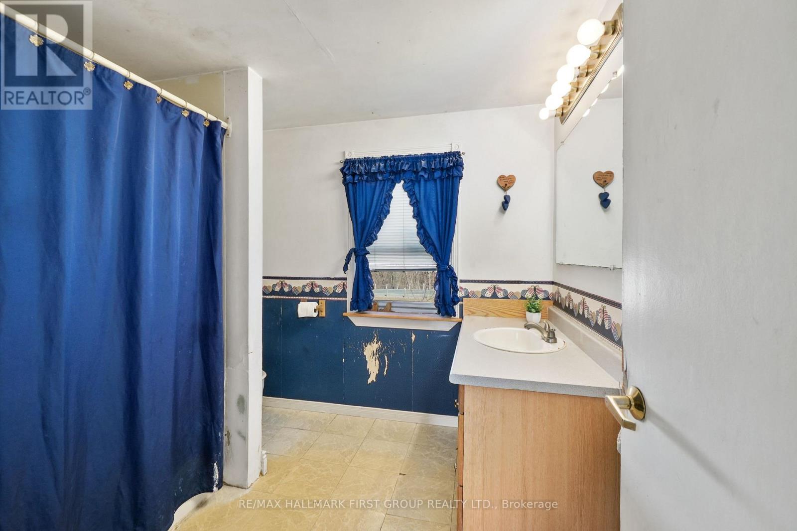 19 Halstead Road Property Photo 15