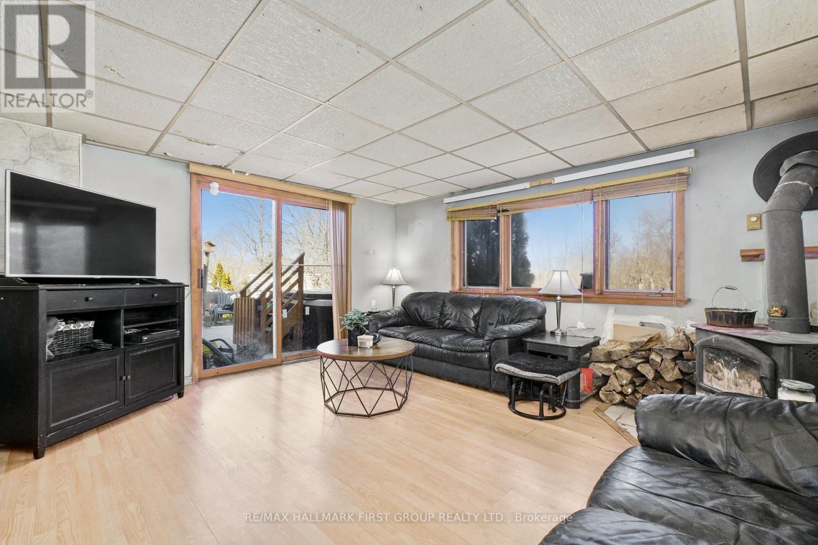 19 Halstead Road Property Photo 25
