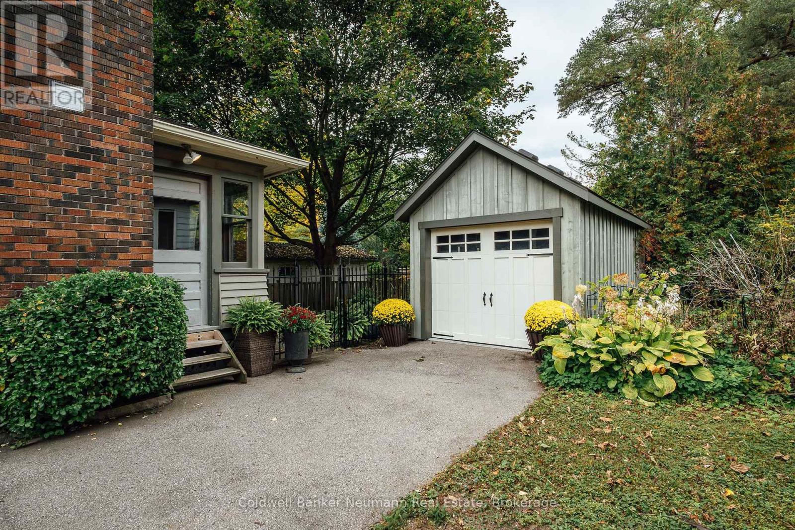 83 Durham Street Property Photo 3