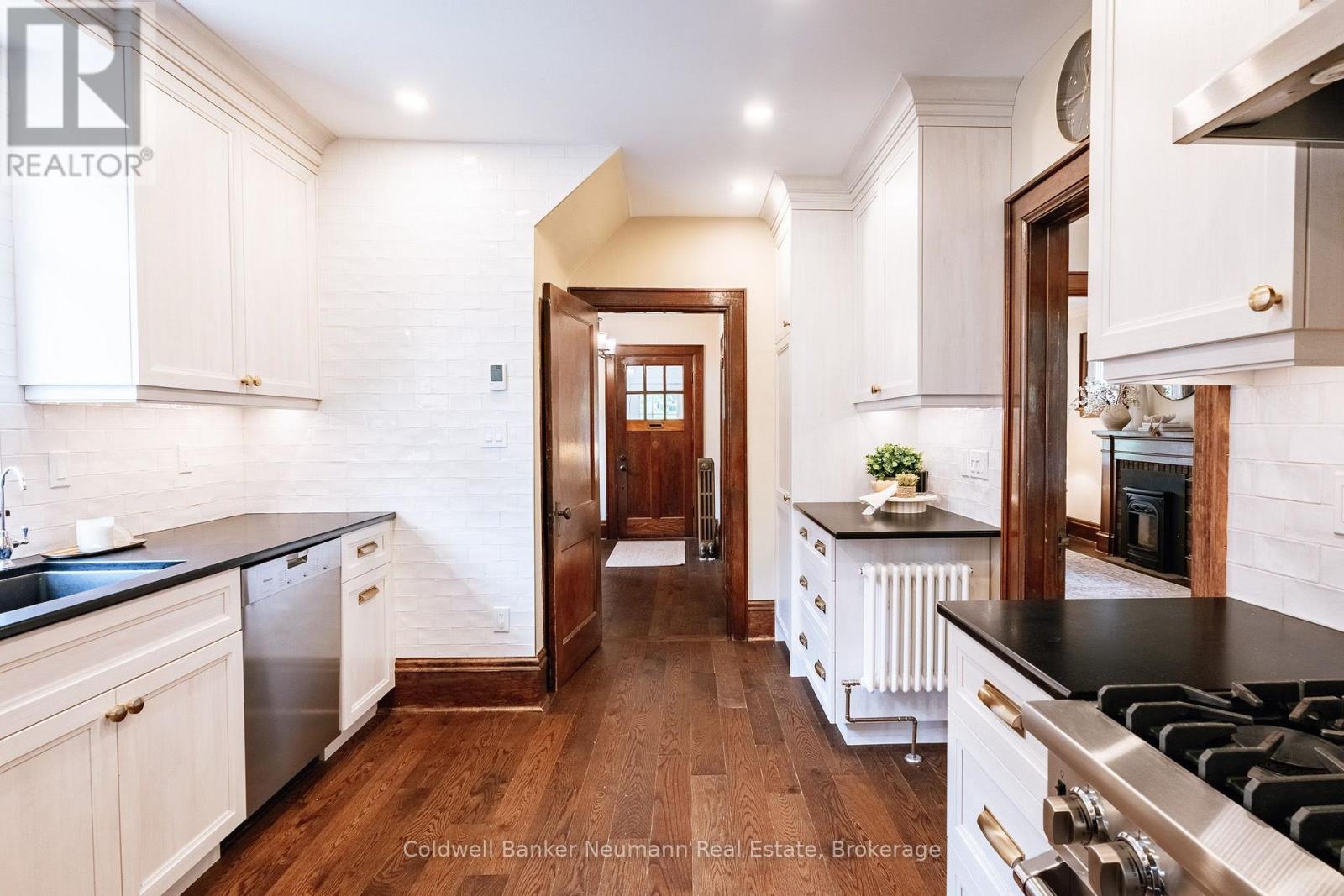 83 Durham Street Property Photo 24