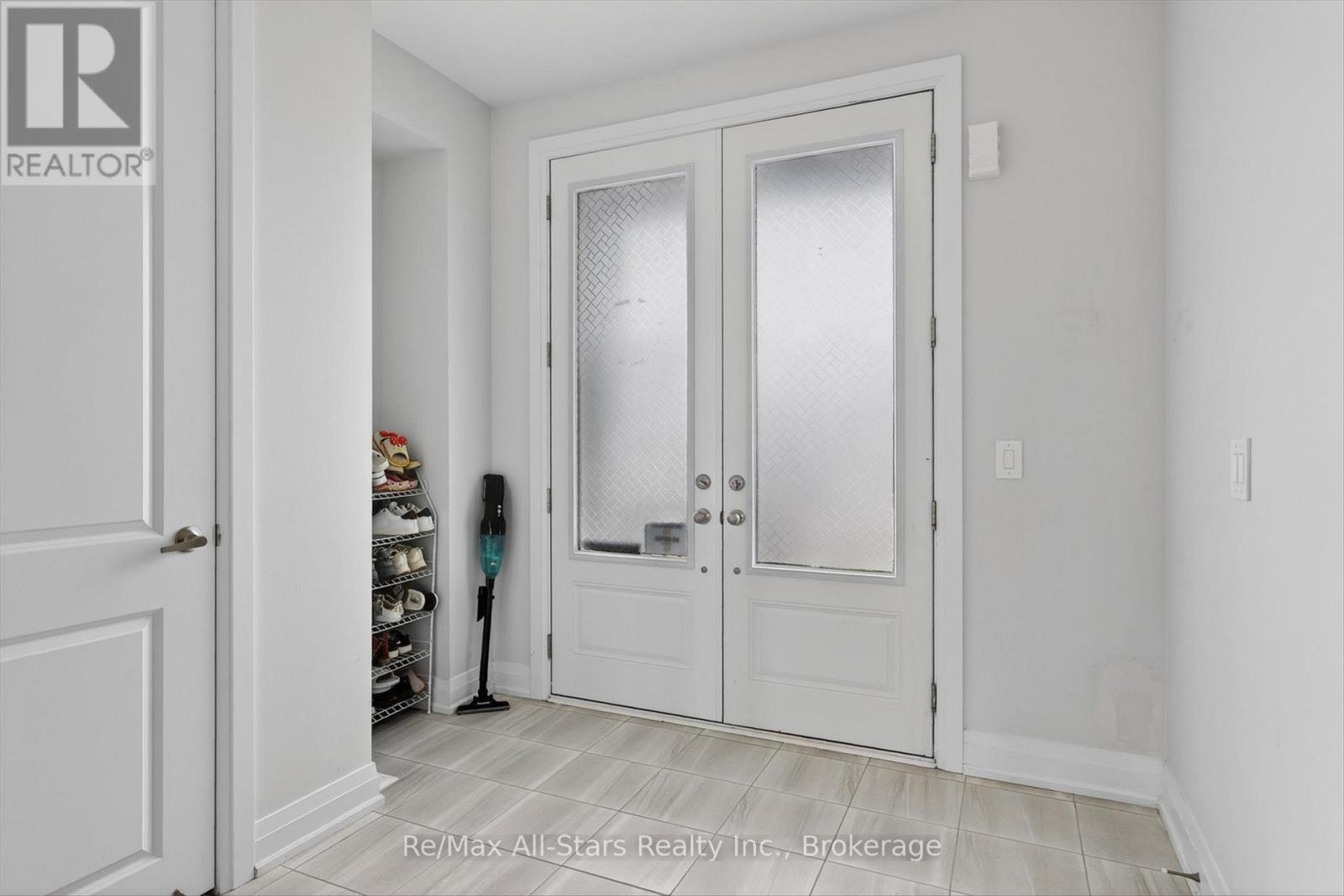 175 St. Joseph Road Property Photo 3