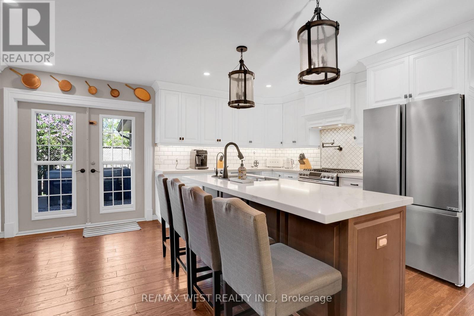 23 Mckibbon Avenue Property Photo 7