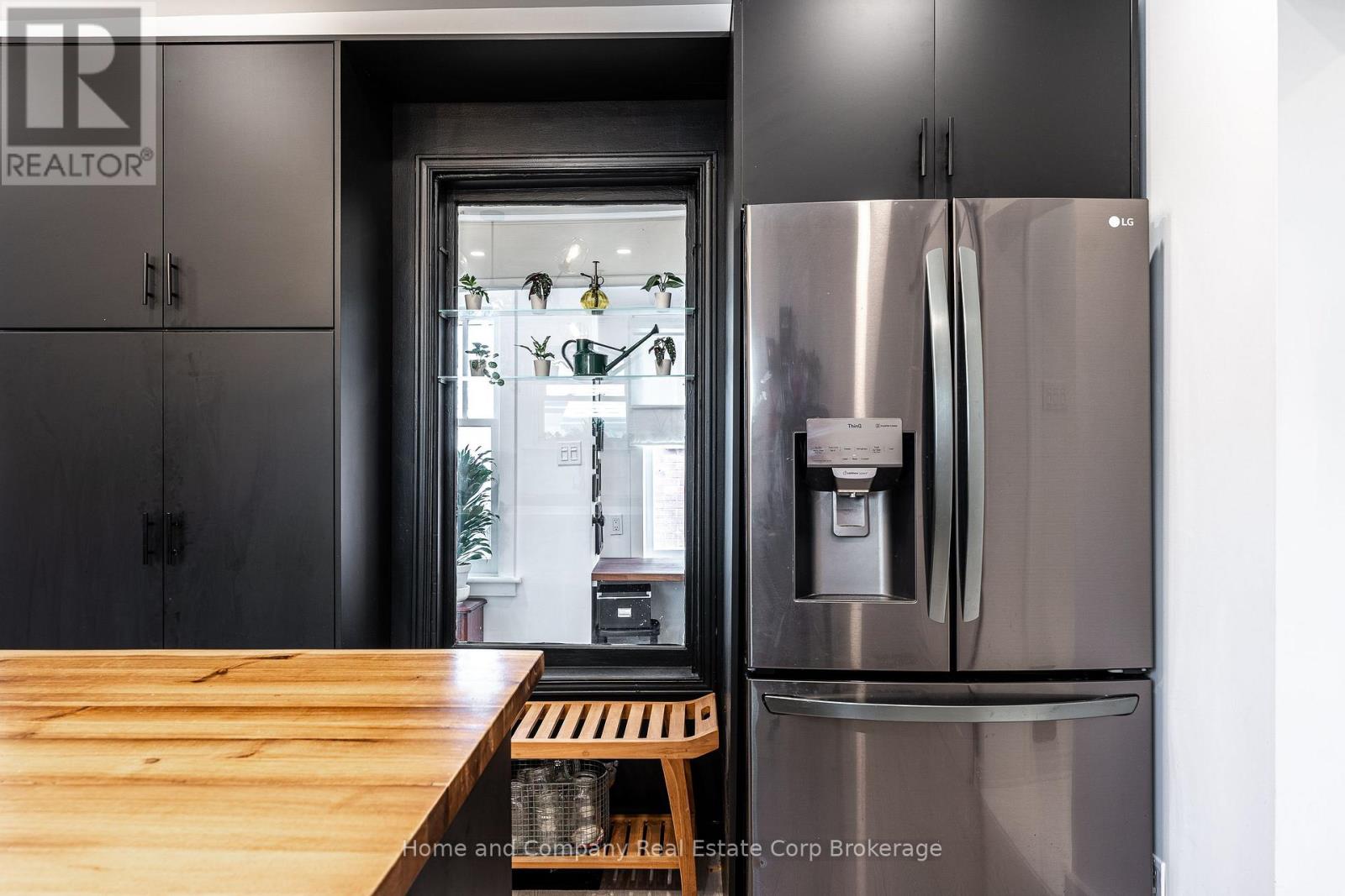 130 Rebecca Street Property Photo 16