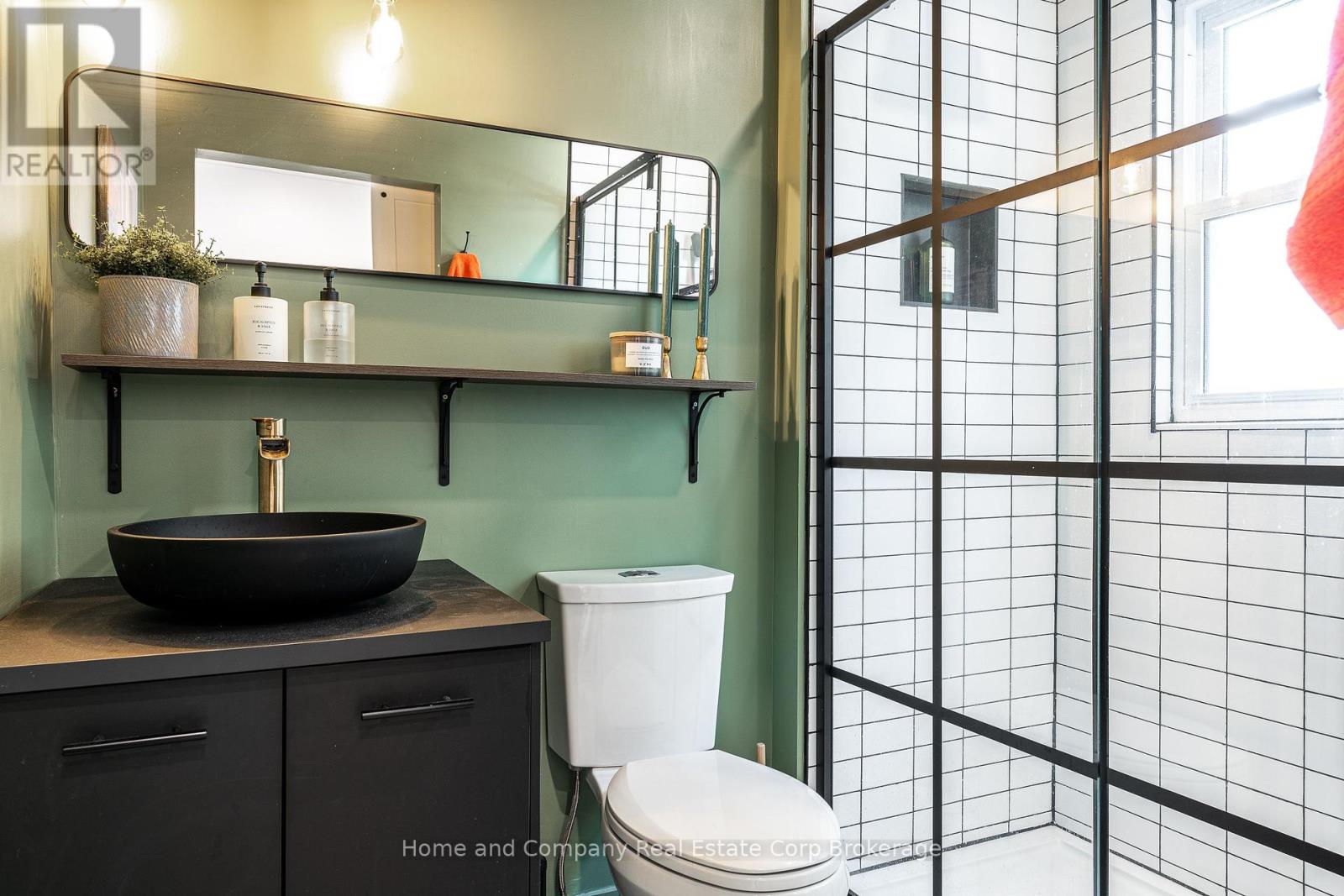 130 Rebecca Street Property Photo 19
