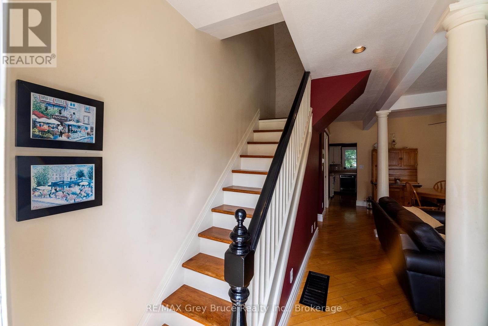 1591 5th Avenue W Property Photo 7