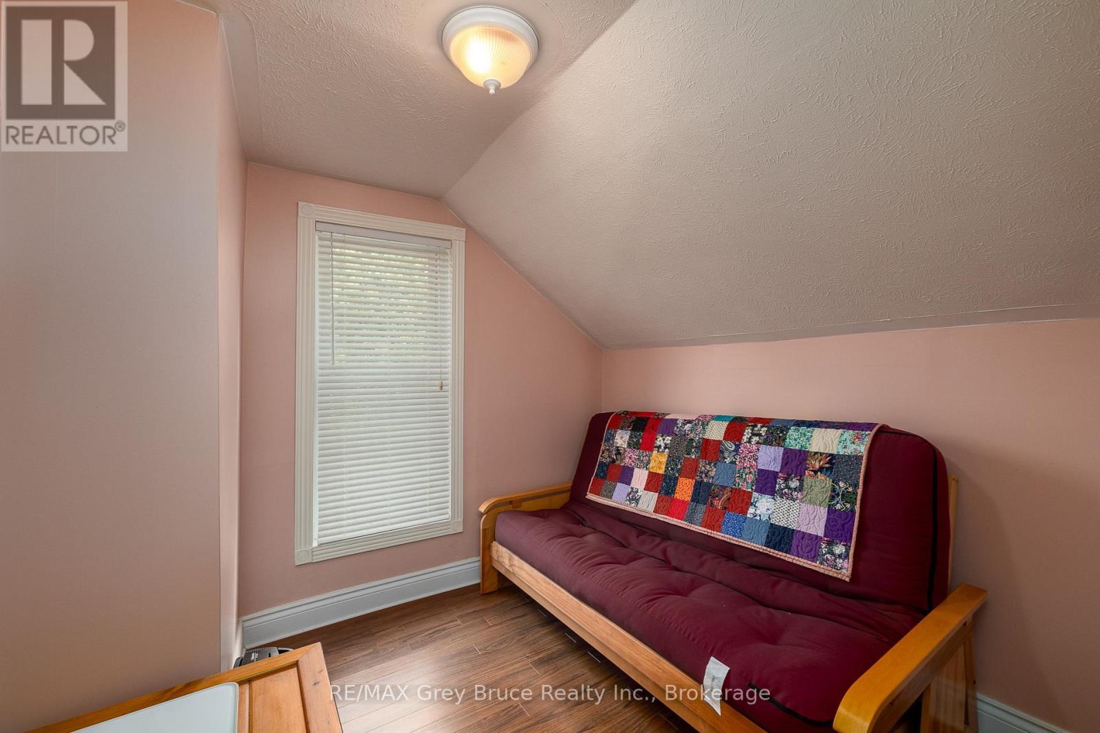 1591 5th Avenue W Property Photo 20
