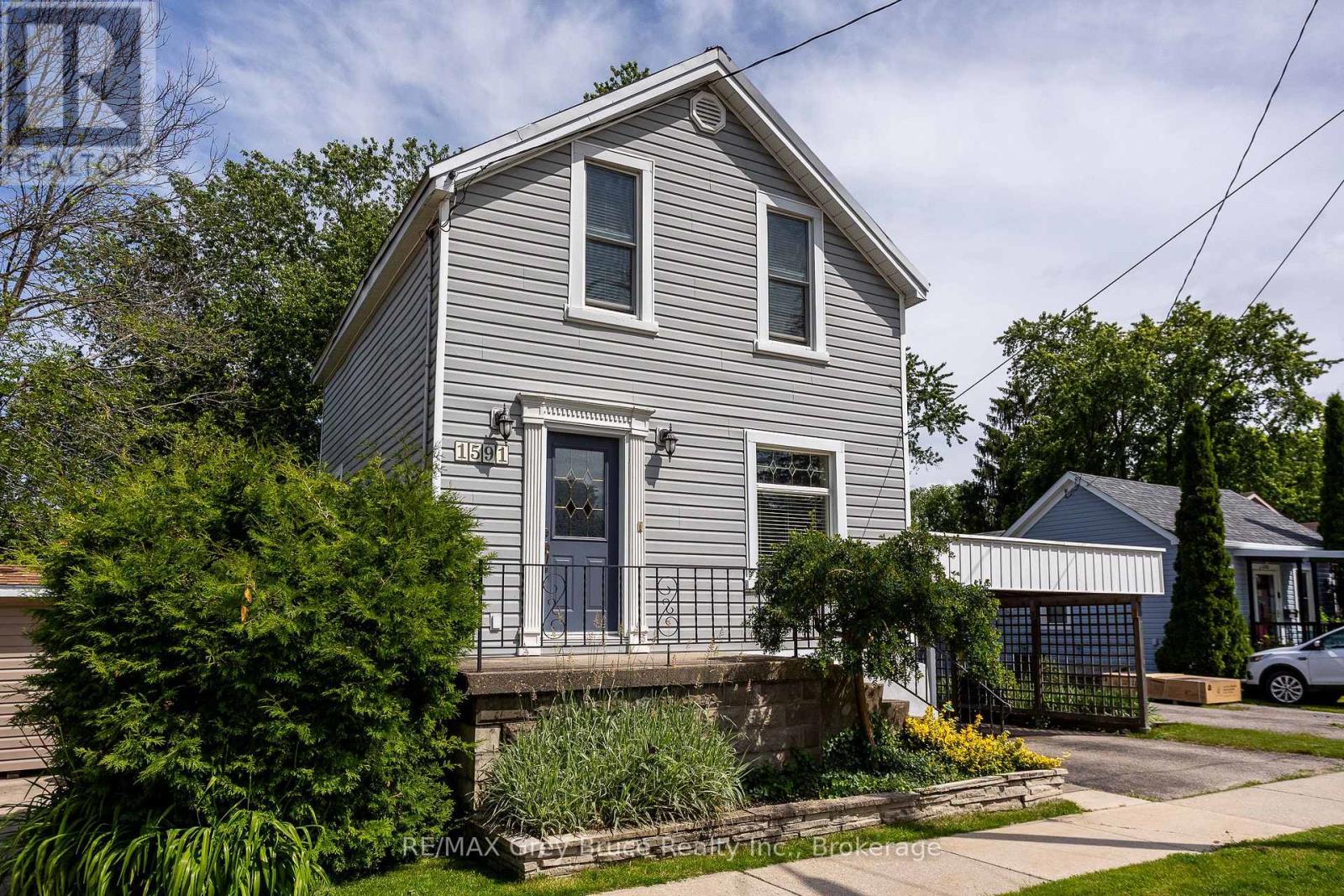 1591 5th Avenue W Property Photo 47