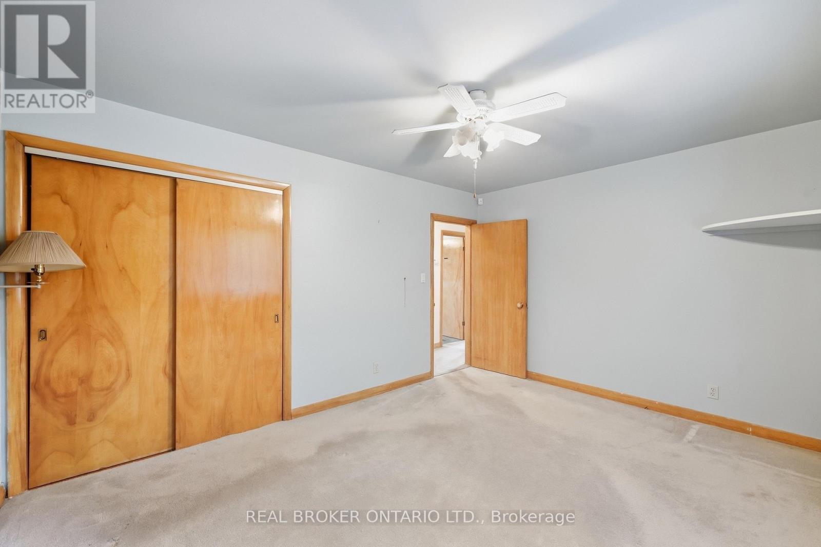 8 Hill Place Property Photo 19