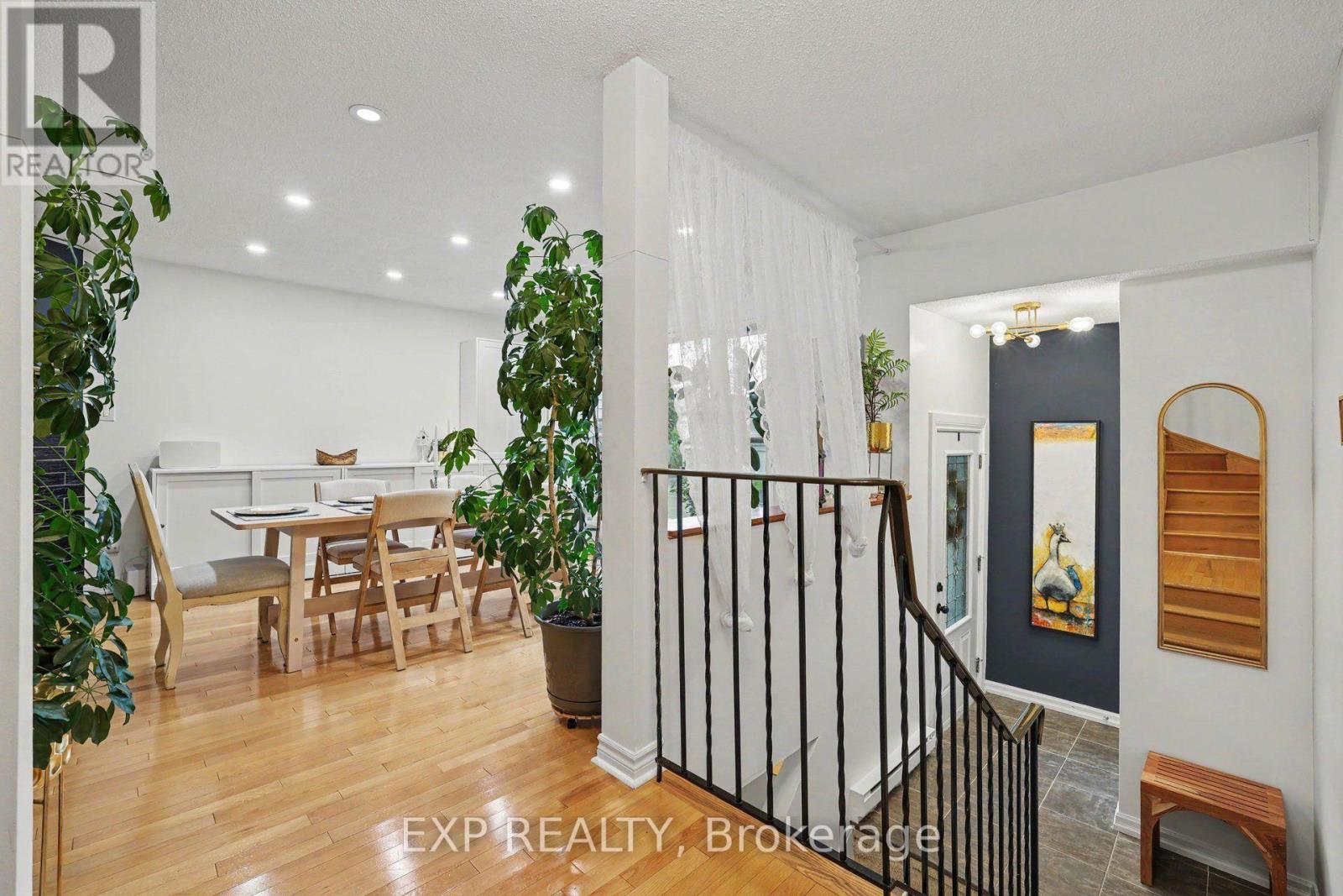 46 Westcliffe Street Property Photo 6