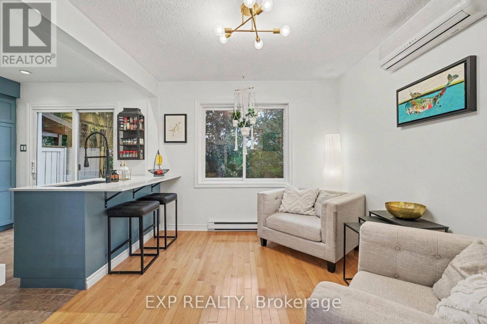 46 Westcliffe Street Property Photo 9