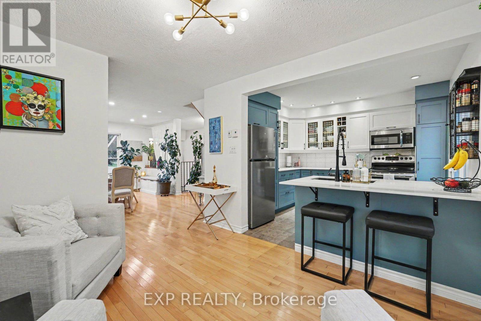 46 Westcliffe Street Property Photo 12