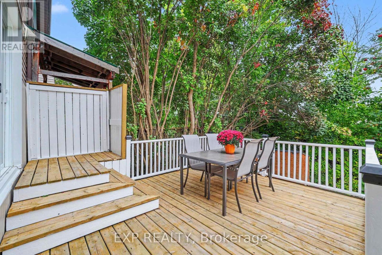 46 Westcliffe Street Property Photo 32