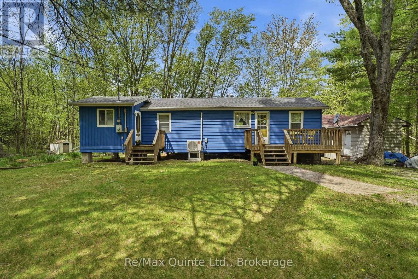 122 Cottage Lane Property Photo 1