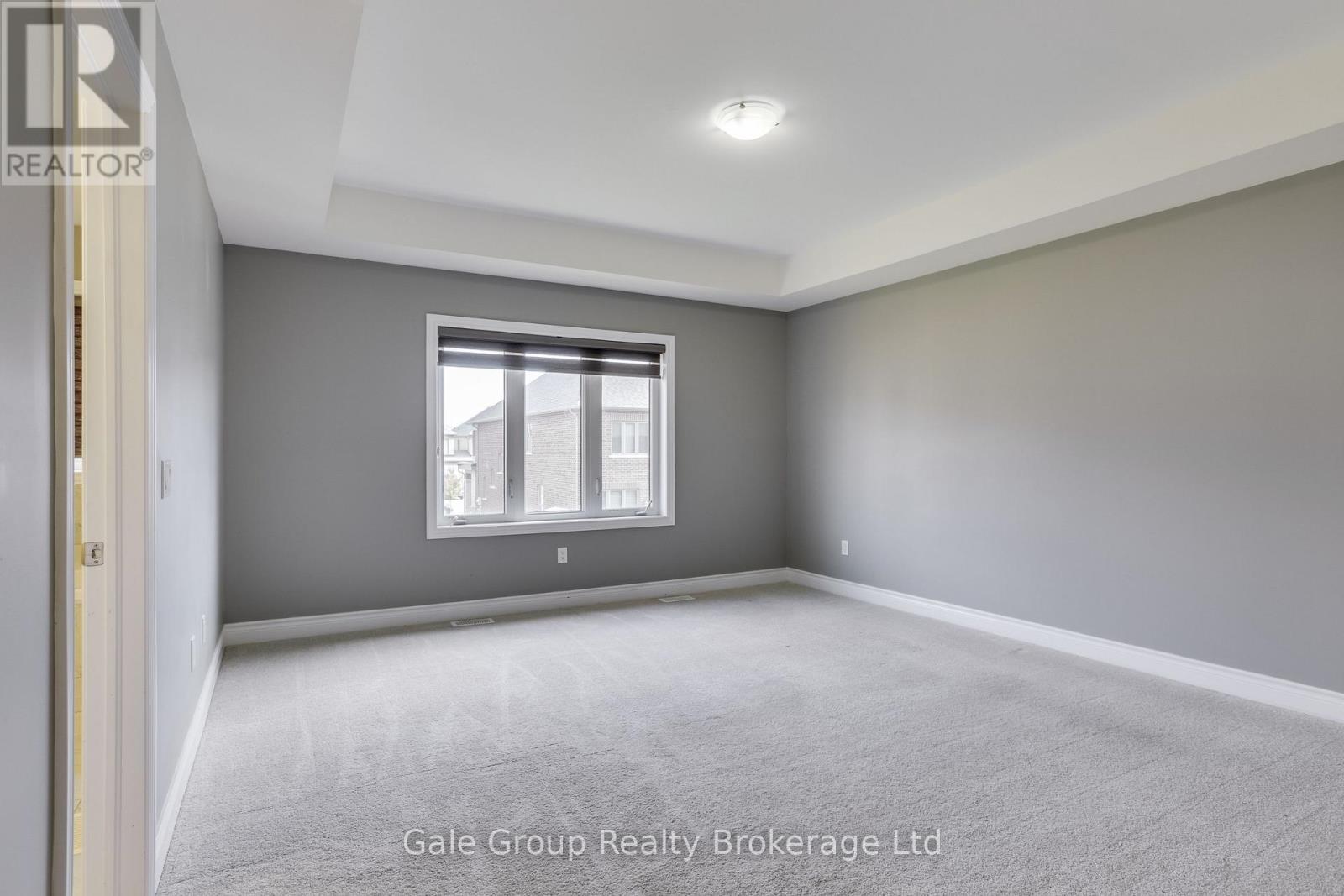 118 Huntingford Trail W Property Photo 19