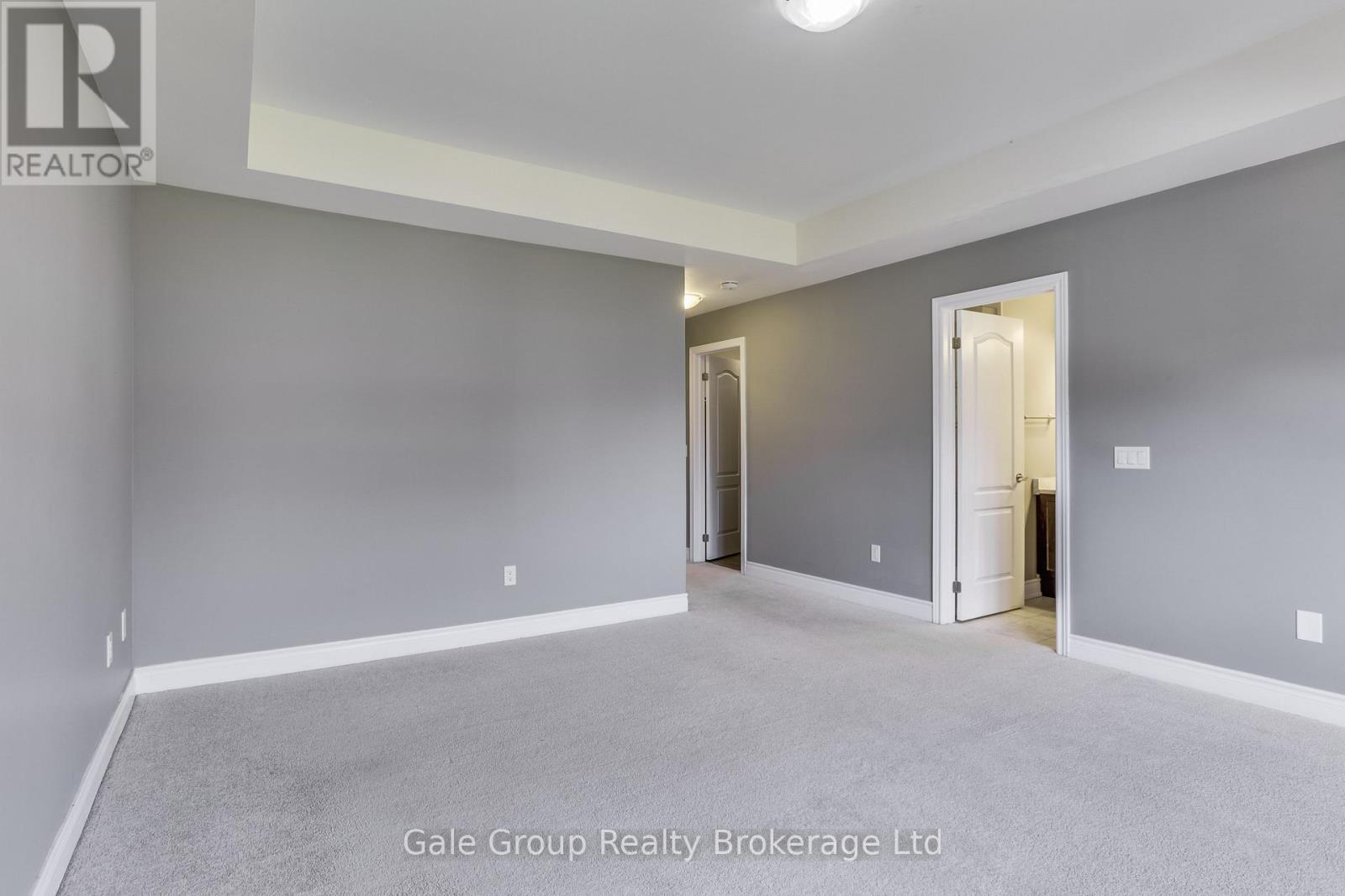118 Huntingford Trail W Property Photo 21