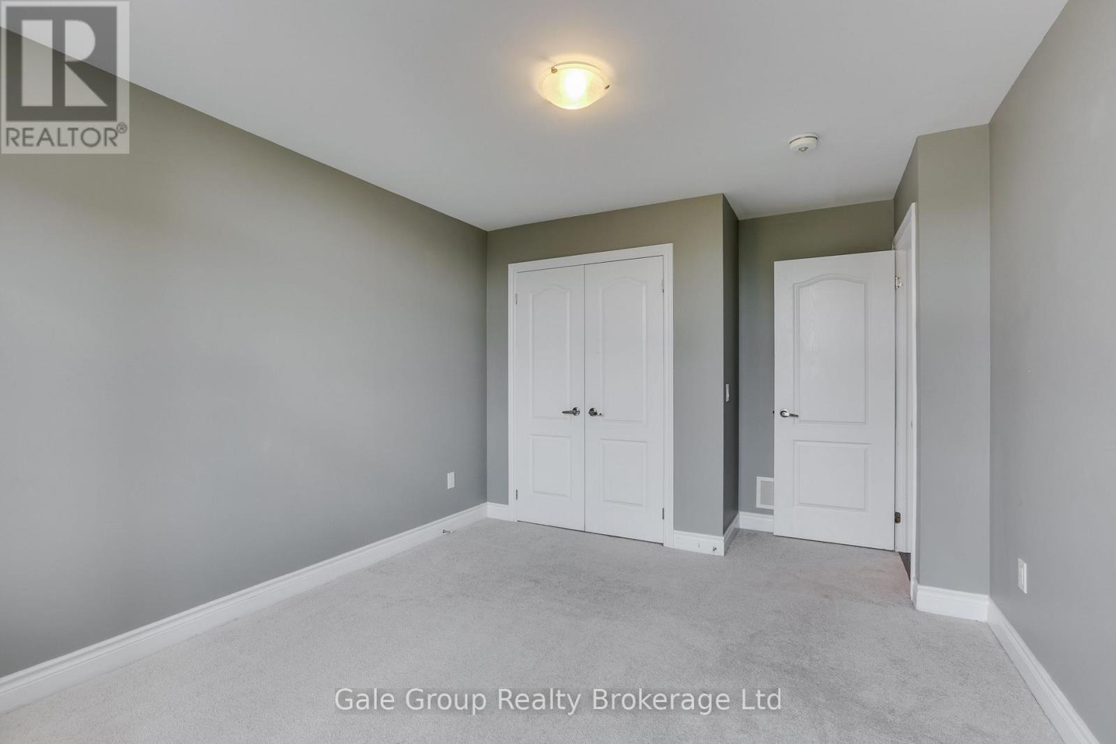 118 Huntingford Trail W Property Photo 36